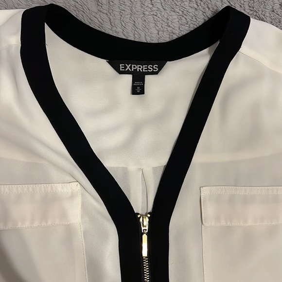 Express Top - Picture 2 of 2